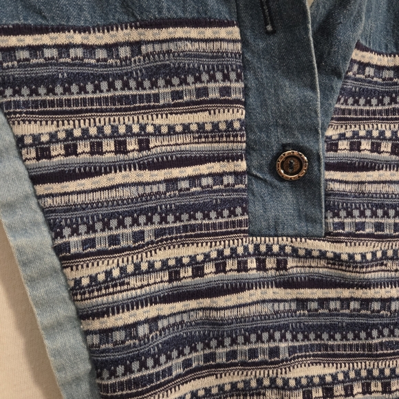 Blue and White Patterned Polo Shirt - Picture 3 of 5